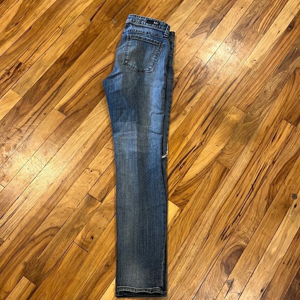 Size 4 cropped KUT from the kloth jeans.